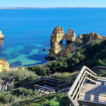 Apartman House- Huge *