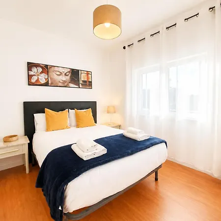 House- Huge Apartment