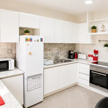 House- Huge Apartment