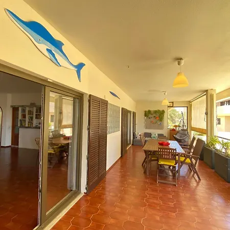 House- Huge Appartamento