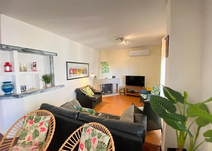 House- Huge Appartamento