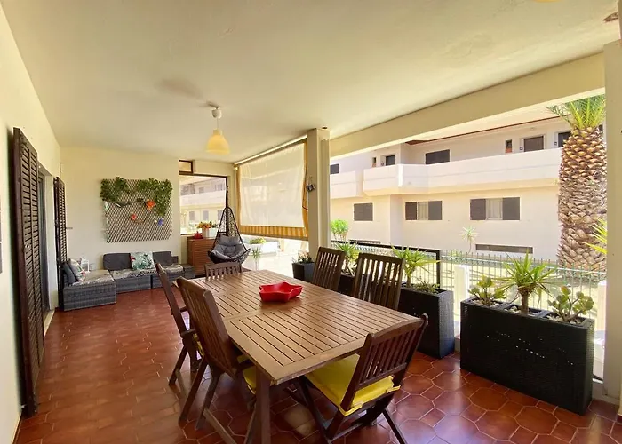 House- Huge Appartamento Lagos